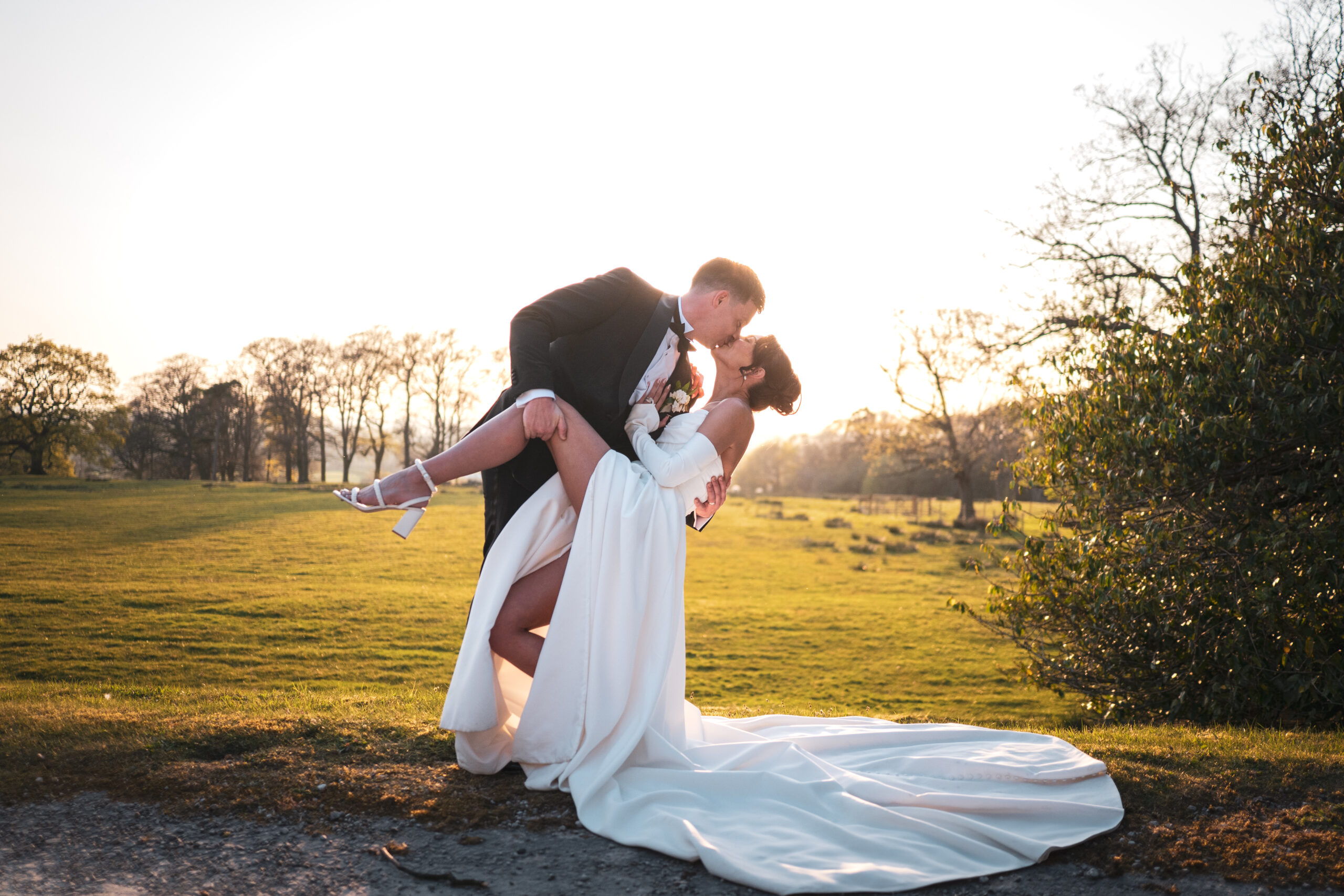 Sunset portraits with Rachel & Thomas.
